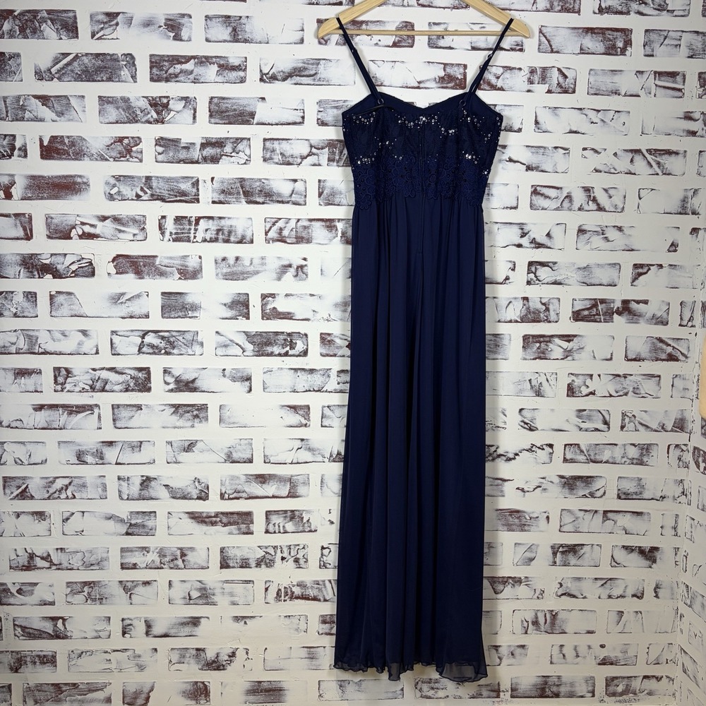 BCX Formal Woman's Maxi Dress Size 7 Navy Blue Empire Waist Bridesmaid Gown